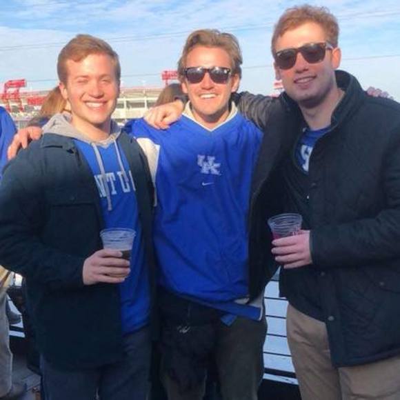 Meet your Posher, Maxwell - Picture 1 of 1